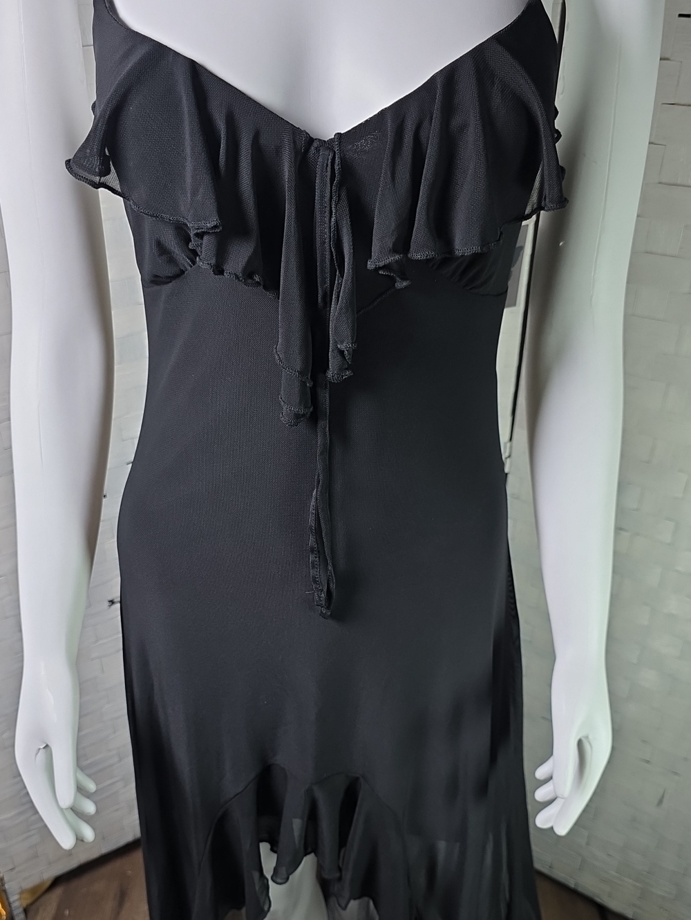 NO COMMENT DRESS - Picture 4 of 9